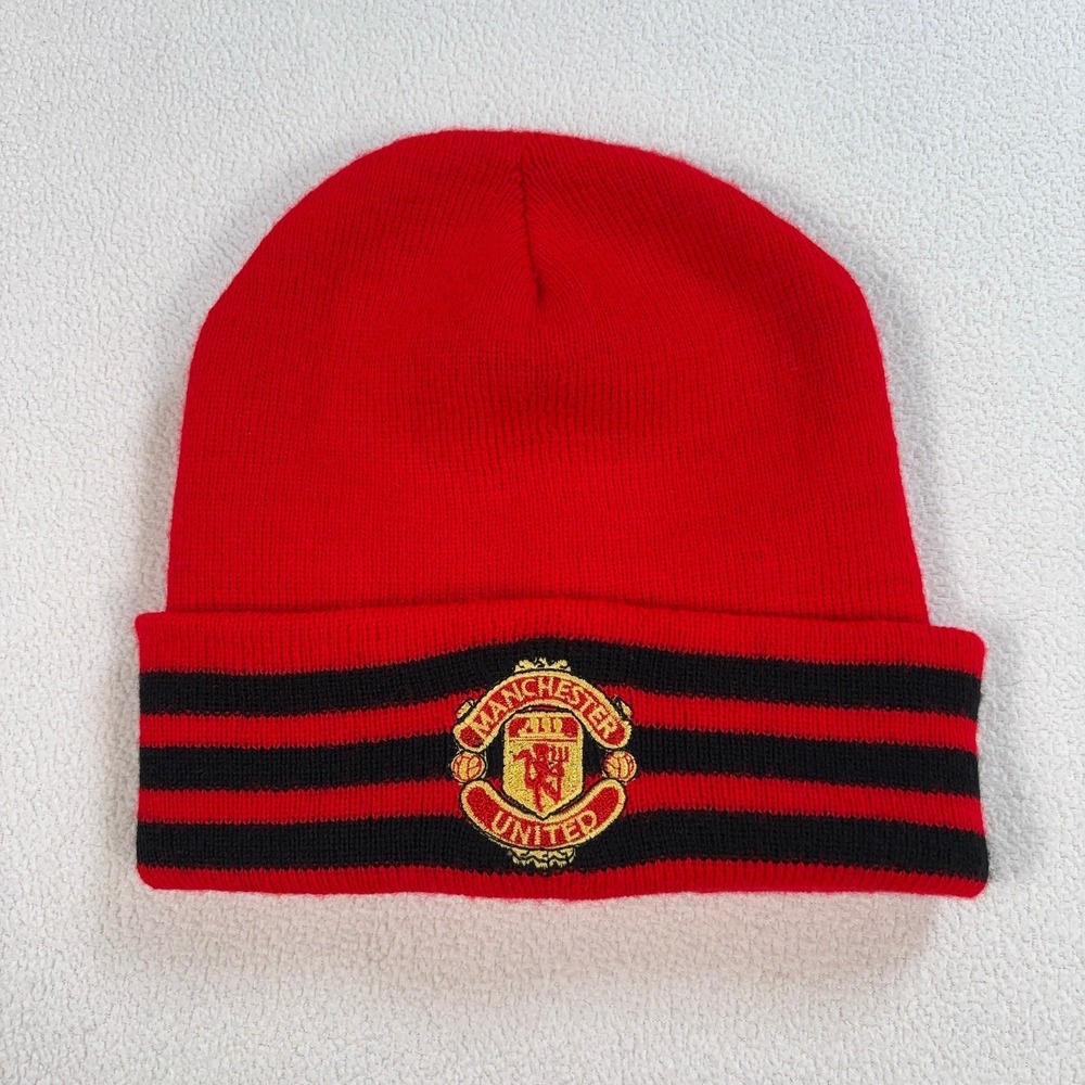 Manchester United‎ Beanie Men's One Size Red Stripe Crest Soccer Football Team